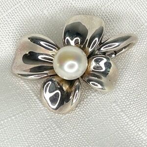 Vintage Ann King 925 Sterling Silver Flower Freshwater Button Pearl Pendant